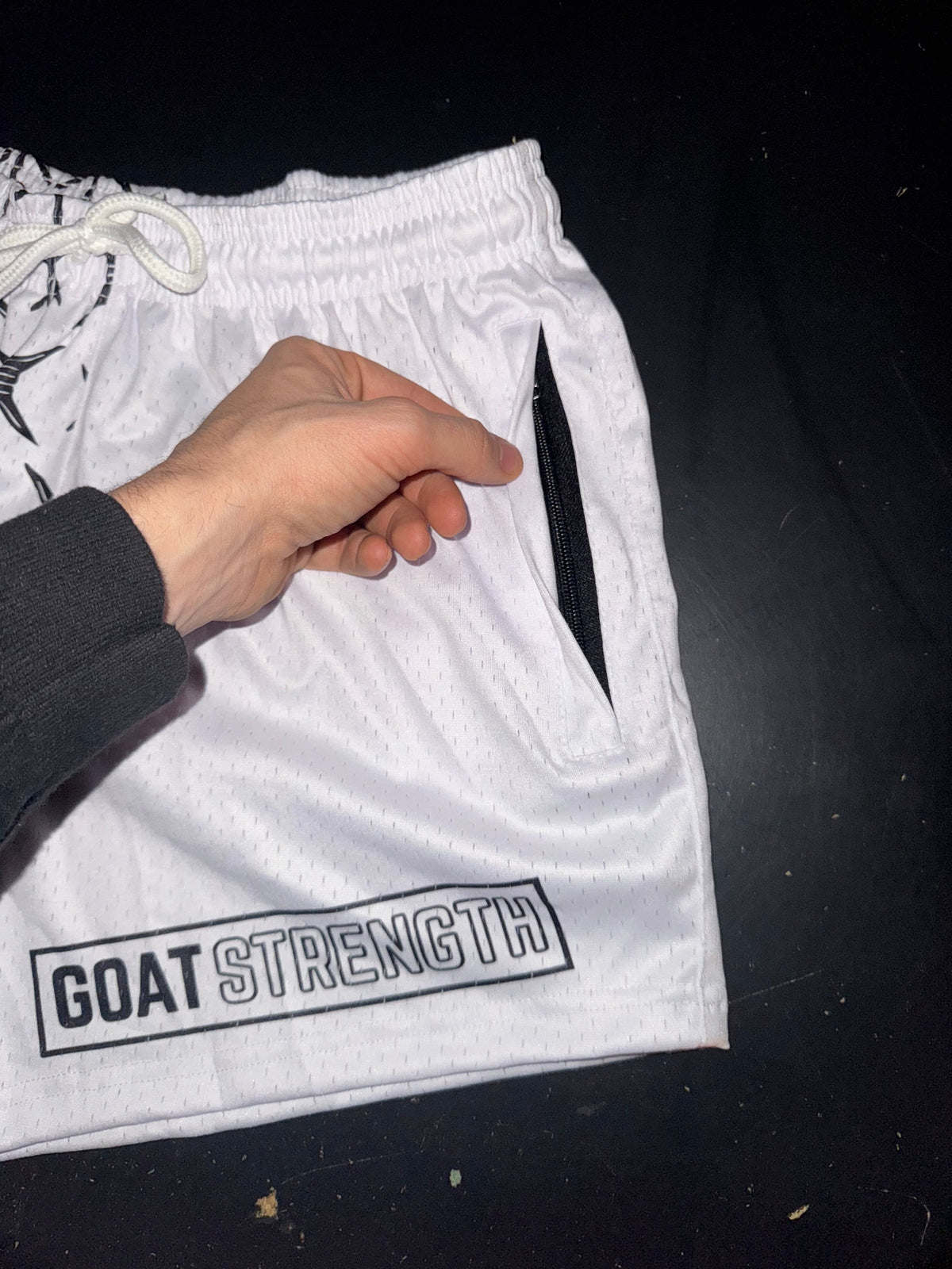 Goat Strength Final Stock – White Half Barbed Wire 5-Inch Mesh Shorts