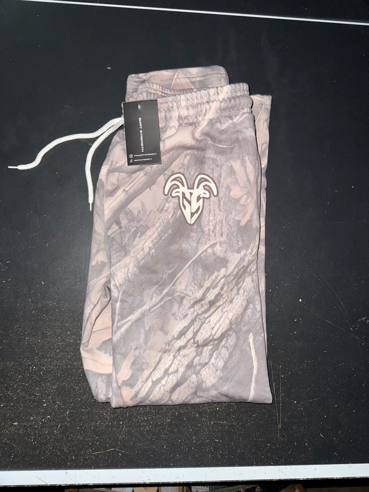 Goat Strength Vintage Camo Sweatpants with Zipper Pockets – Final Stock