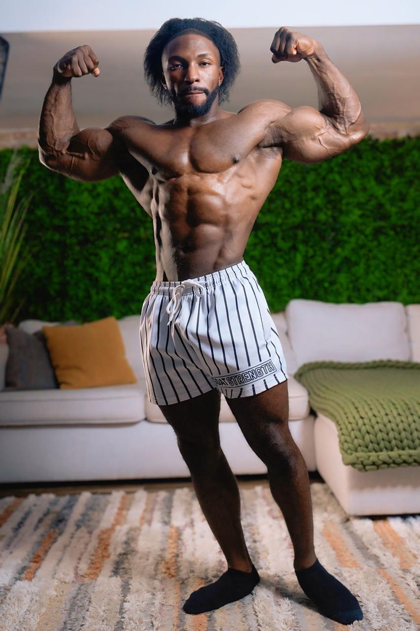 Goat Strength Final Stock – White Pinstripe 5-Inch Mesh Shorts