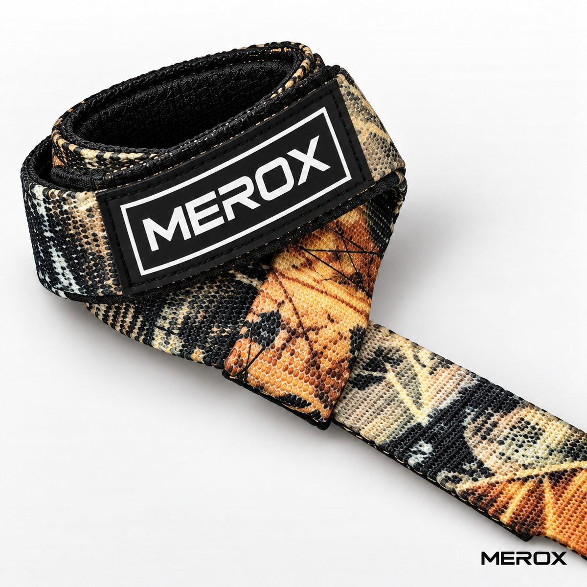 MEROX woodland camo lifting straps wrist loop detail