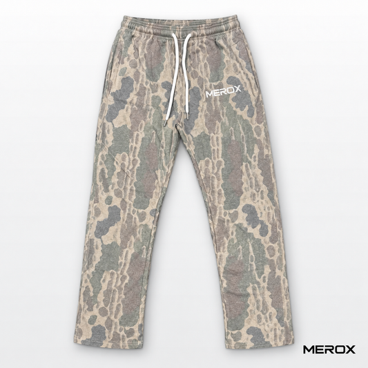 MEROX Old School Camo joggers front view